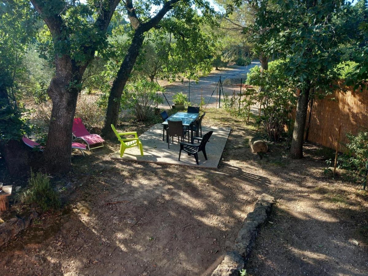 Appartement Location au coeur des Chênes à Sérignan-du-Comtat Extérieur photo