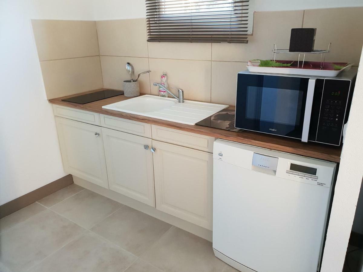 Appartement Location au coeur des Chênes à Sérignan-du-Comtat Extérieur photo